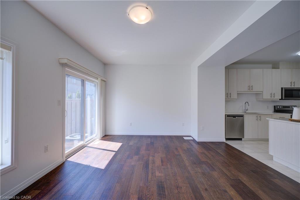 23-30 Times Square Boulevard Property Photo 23
