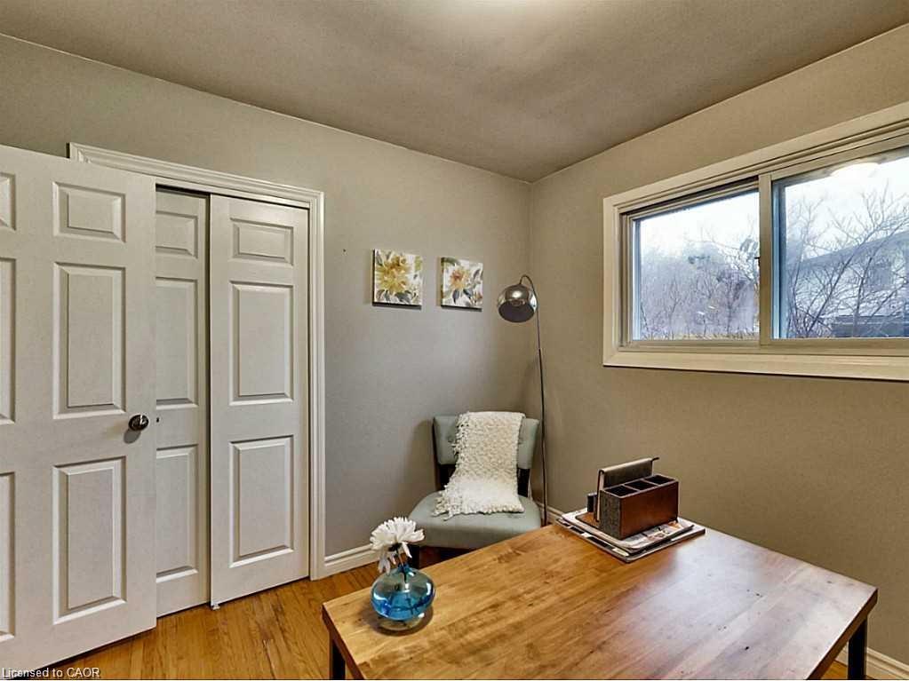 96 Manning Avenue Property Photo 9