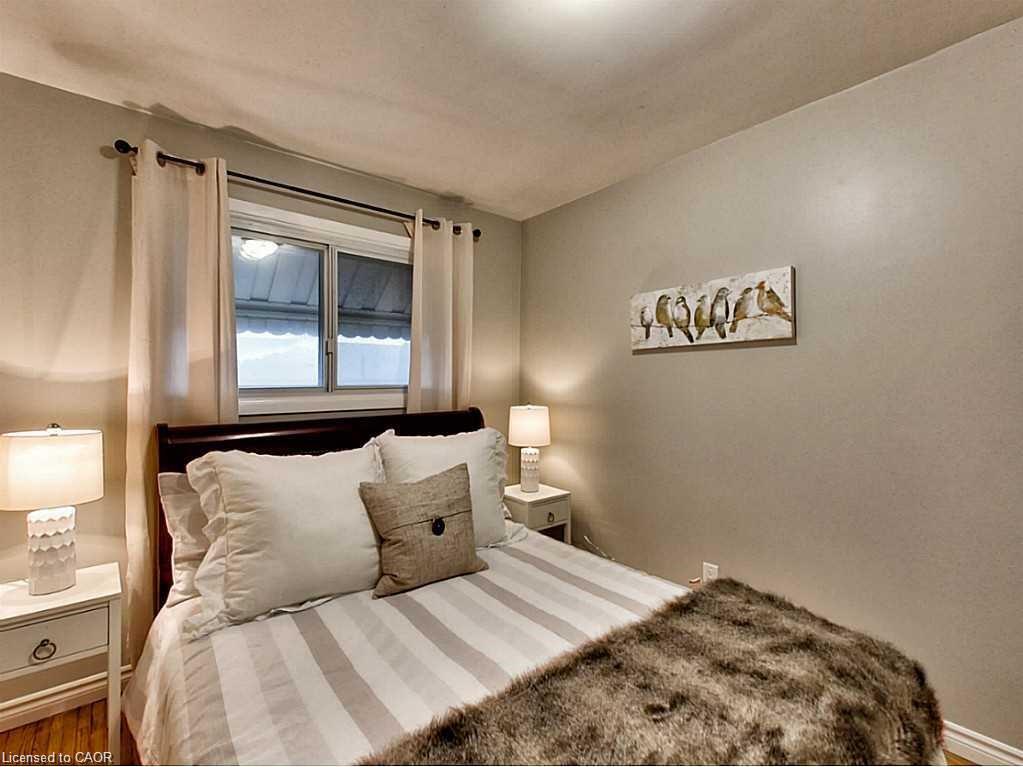 96 Manning Avenue Property Photo 12