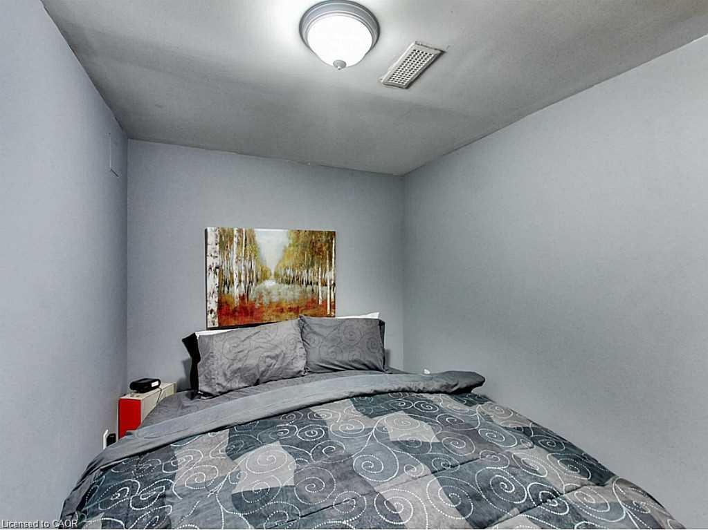 96 Manning Avenue Property Photo 20