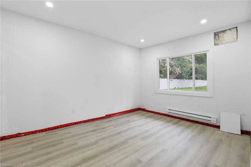 7526 Grande River Line Property Photo 7