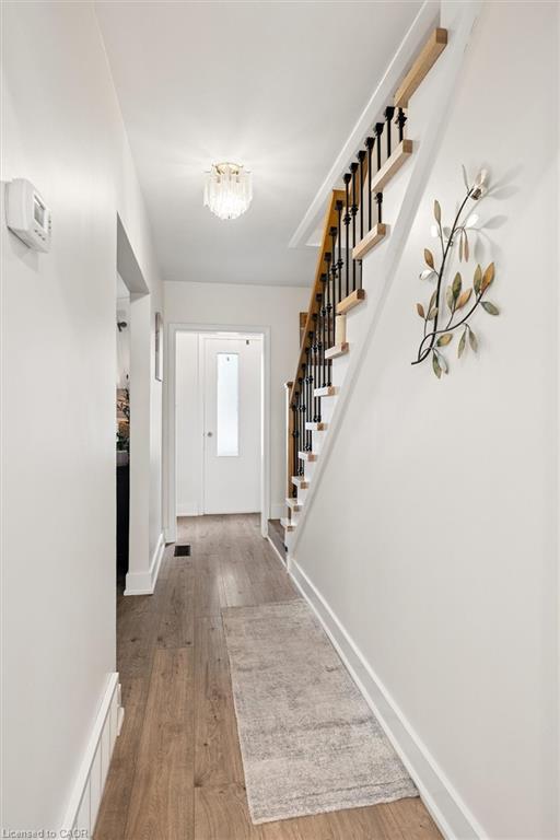 786 Stirling Avenue S Property Photo 11