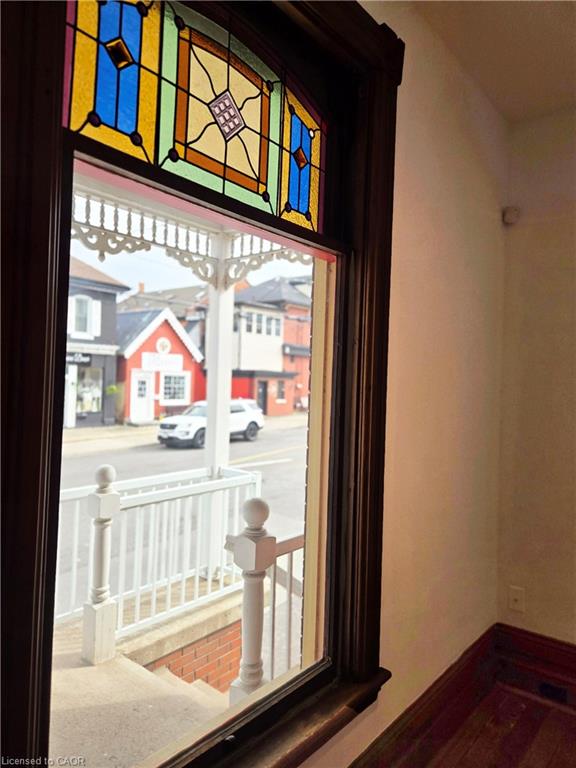 7 Ontario Street Property Photo 10