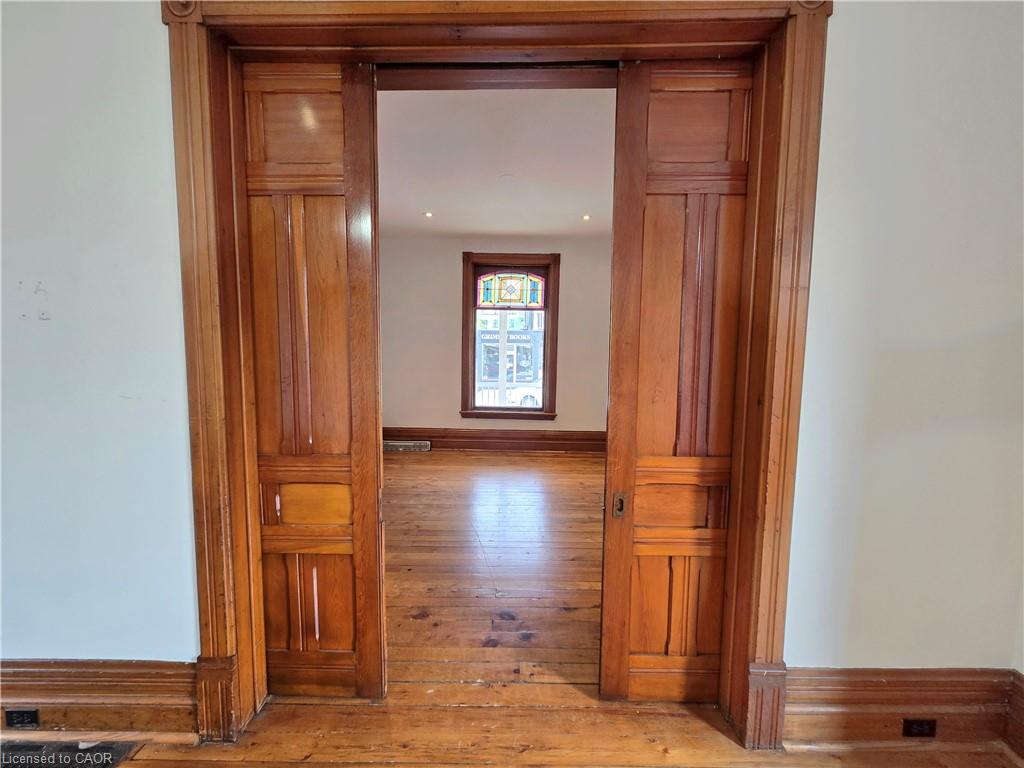7 Ontario Street Property Photo 11