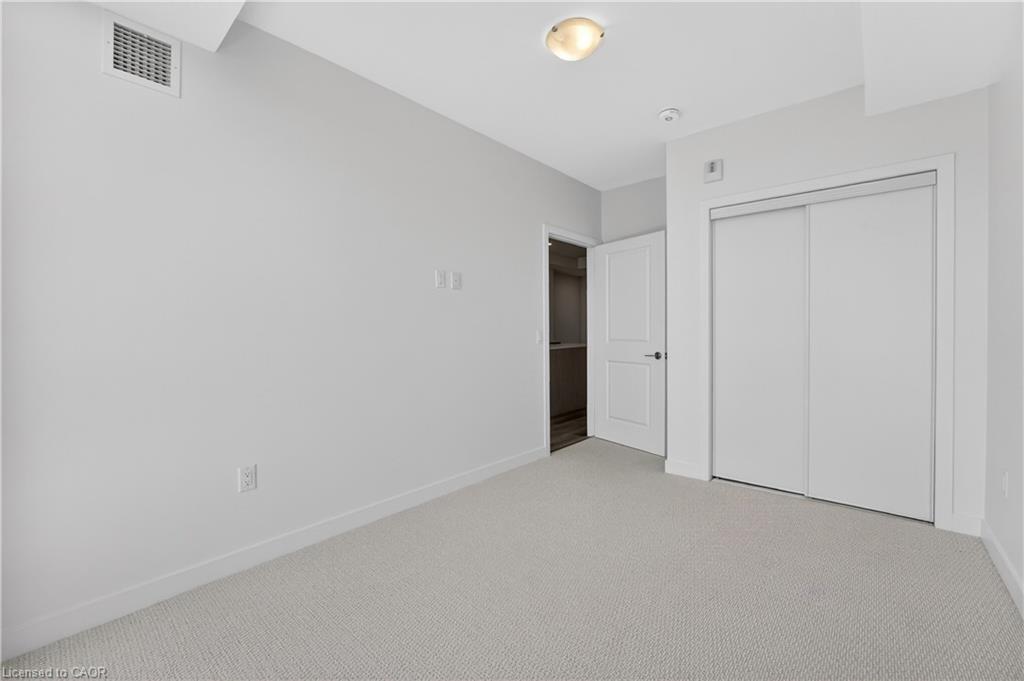 901-461 Green Road Property Photo 24