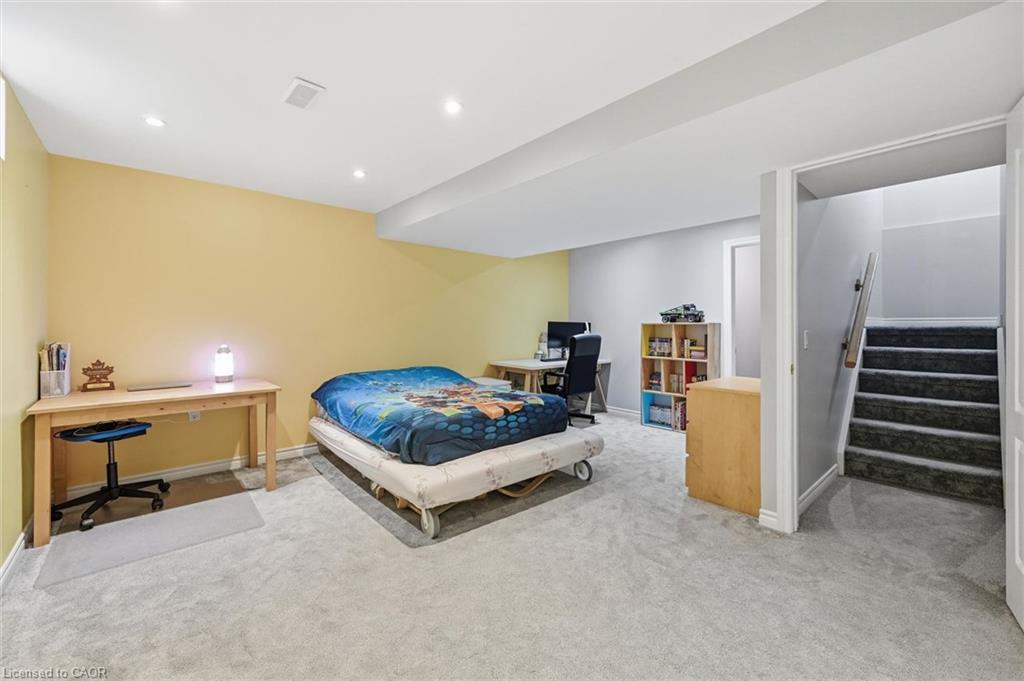 35-1085 Harrogate Drive Property Photo 34