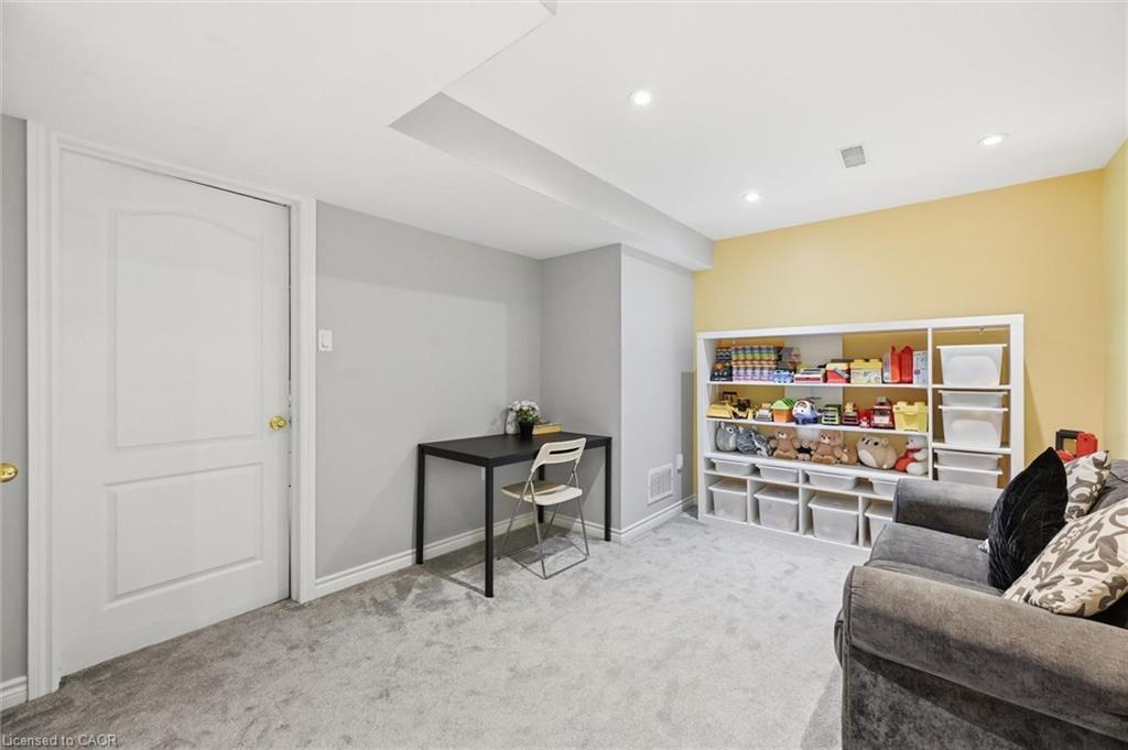 35-1085 Harrogate Drive Property Photo 39