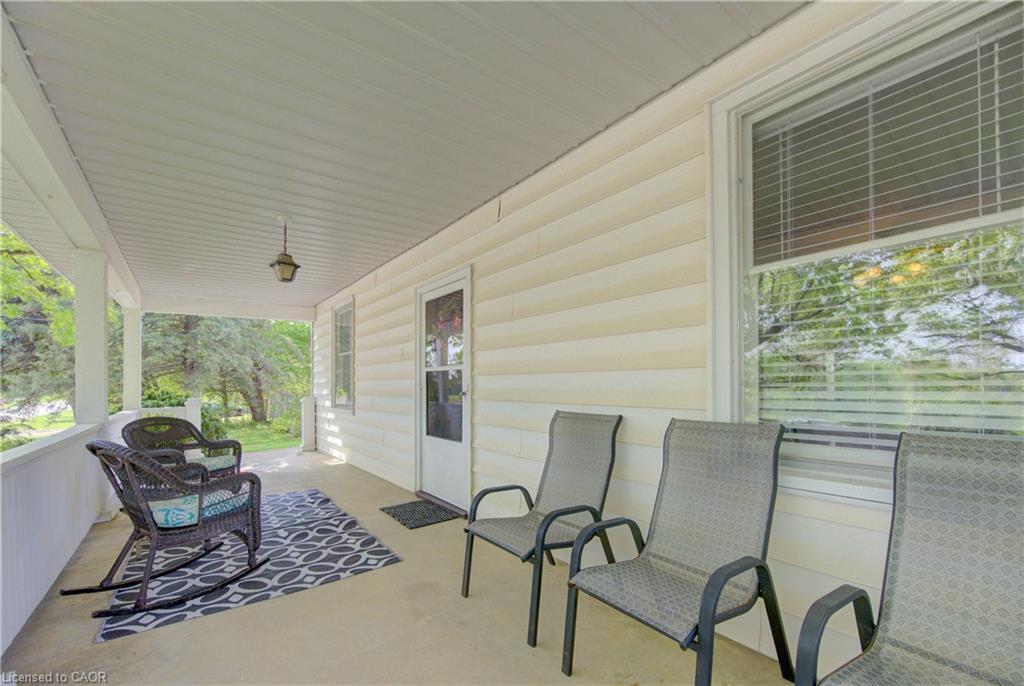 1463 Kossuth Road Property Photo 4