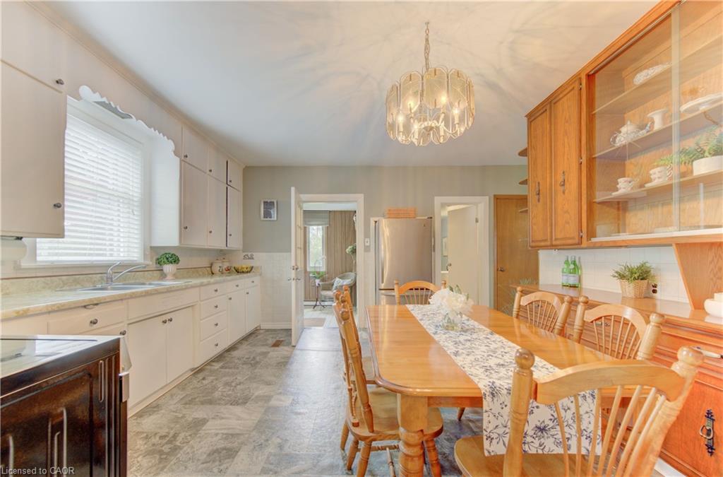 1463 Kossuth Road Property Photo 16