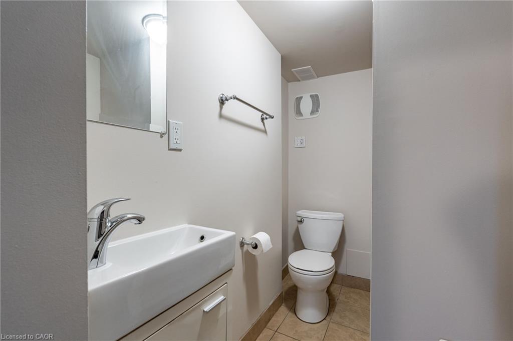 3-89 Carrick Avenue Property Photo 7