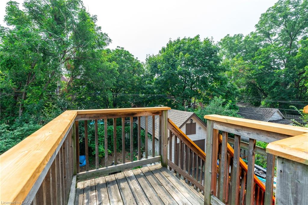 3-89 Carrick Avenue Property Photo 18