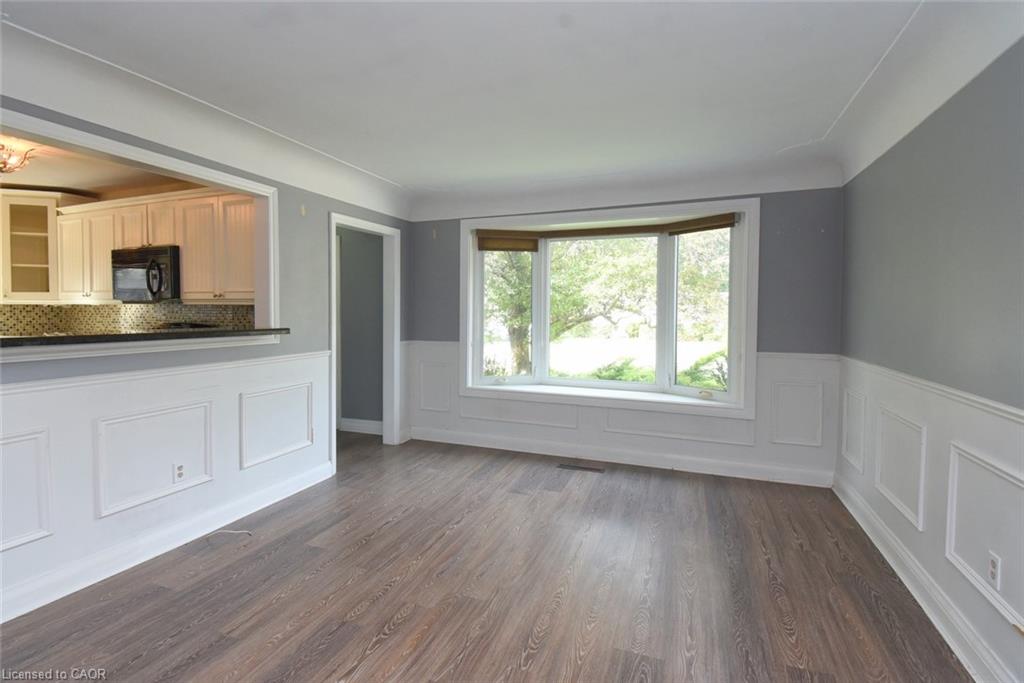 945 Glen View Avenue Property Photo 5