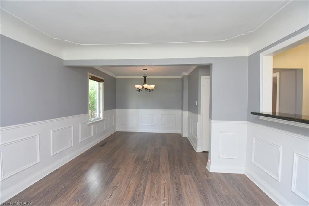 945 Glen View Avenue Property Photo 11