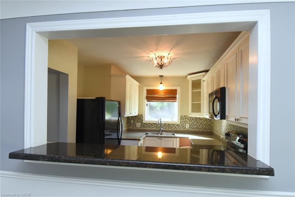 945 Glen View Avenue Property Photo 12