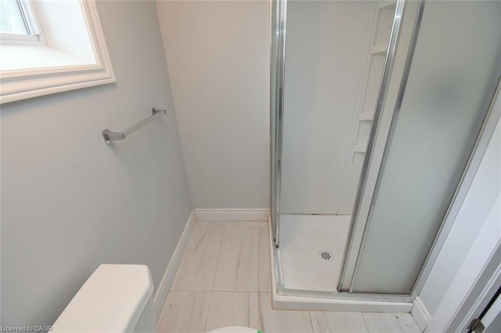 945 Glen View Avenue Property Photo 26