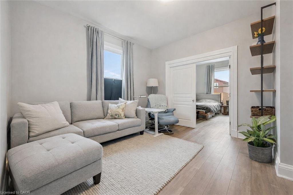 29 Crimea Street Property Photo 13