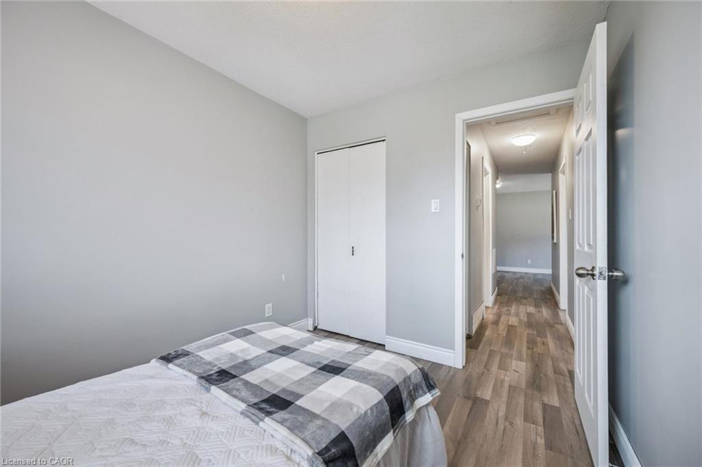 27 Vicmount Drive Property Photo 19