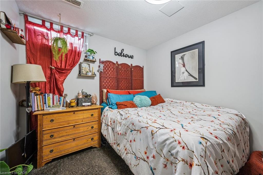 27 Vicmount Drive Property Photo 30