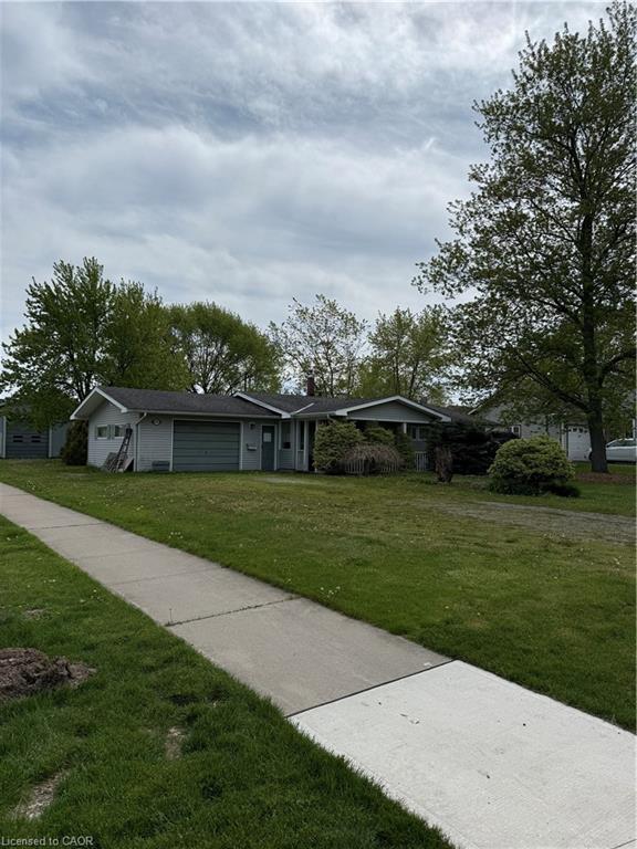 3931 Main Street W Property Photo 1