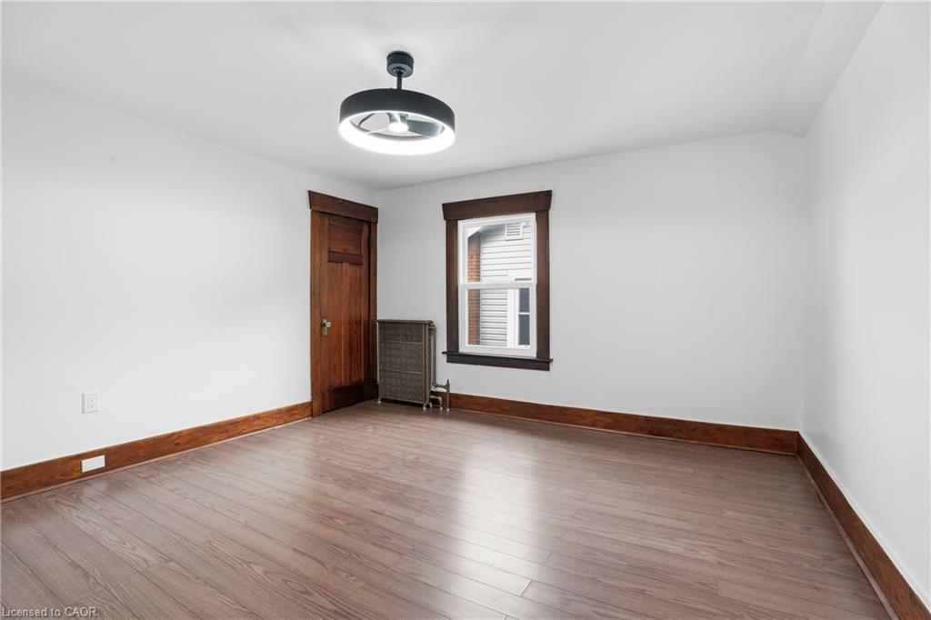 167 Balmoral Avenue S Property Photo 28