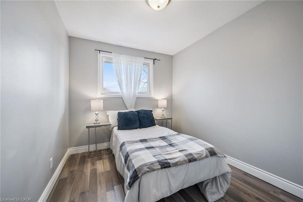 27 Vicmount Drive Property Photo 18