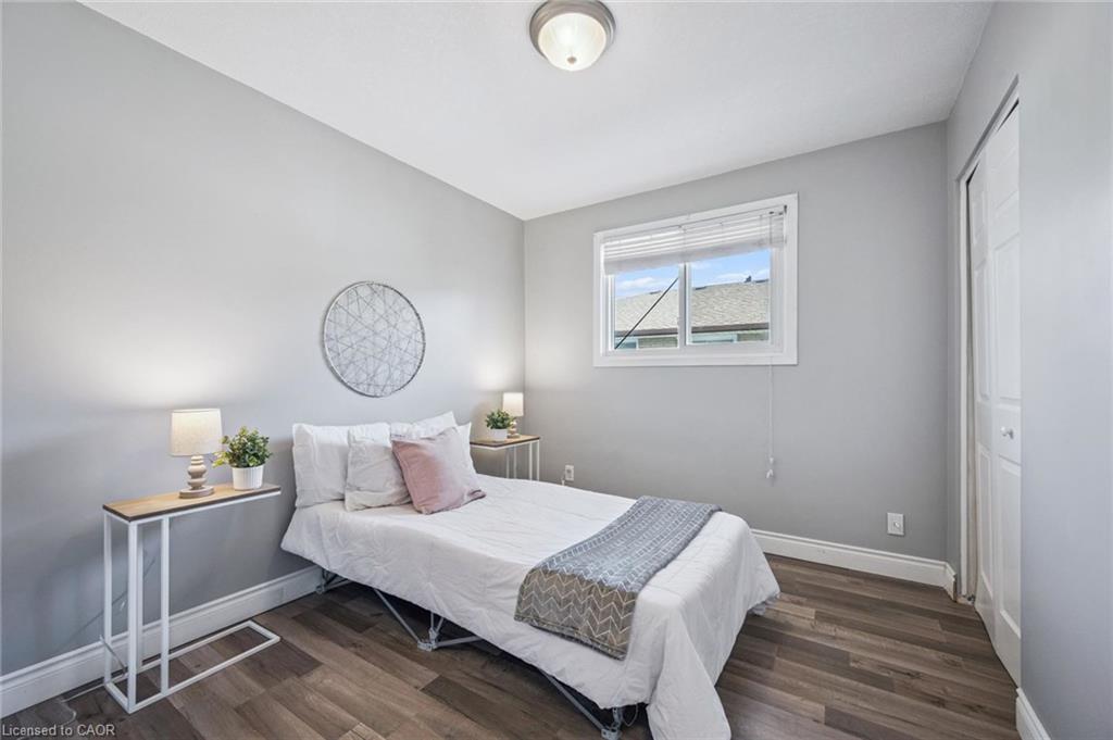 27 Vicmount Drive Property Photo 20