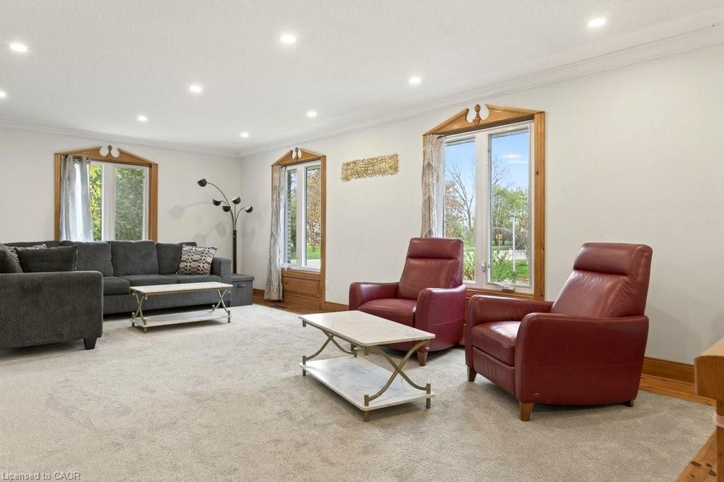 20 Hartfield Drive Property Photo 5