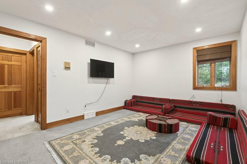 20 Hartfield Drive Property Photo 20