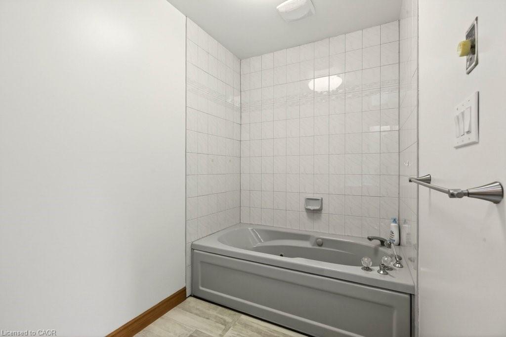 20 Hartfield Drive Property Photo 30