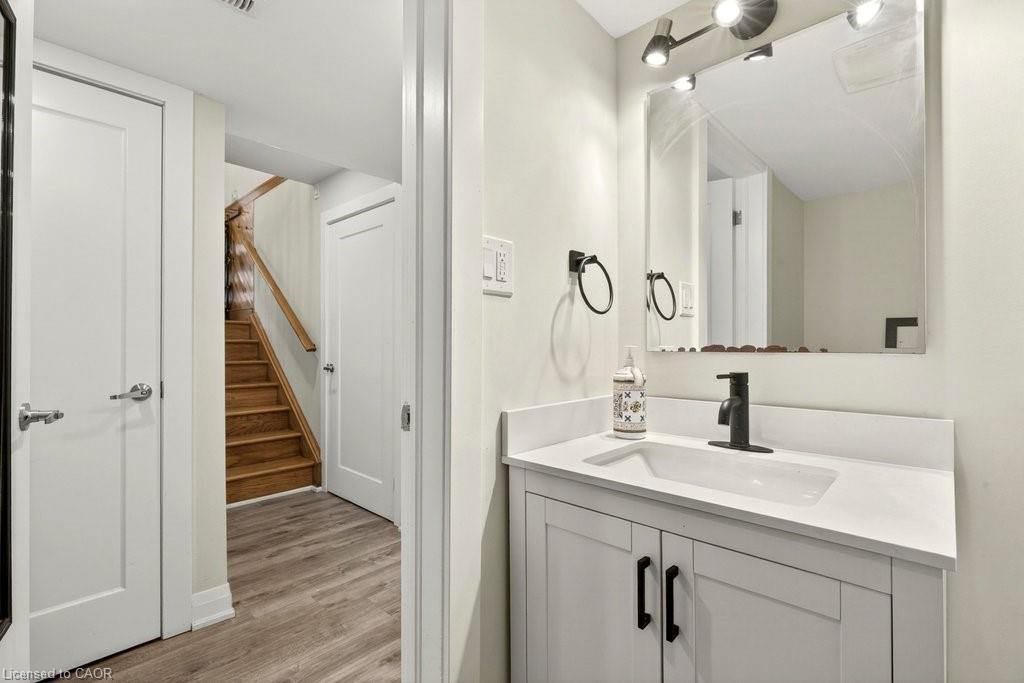 20 Hartfield Drive Property Photo 38