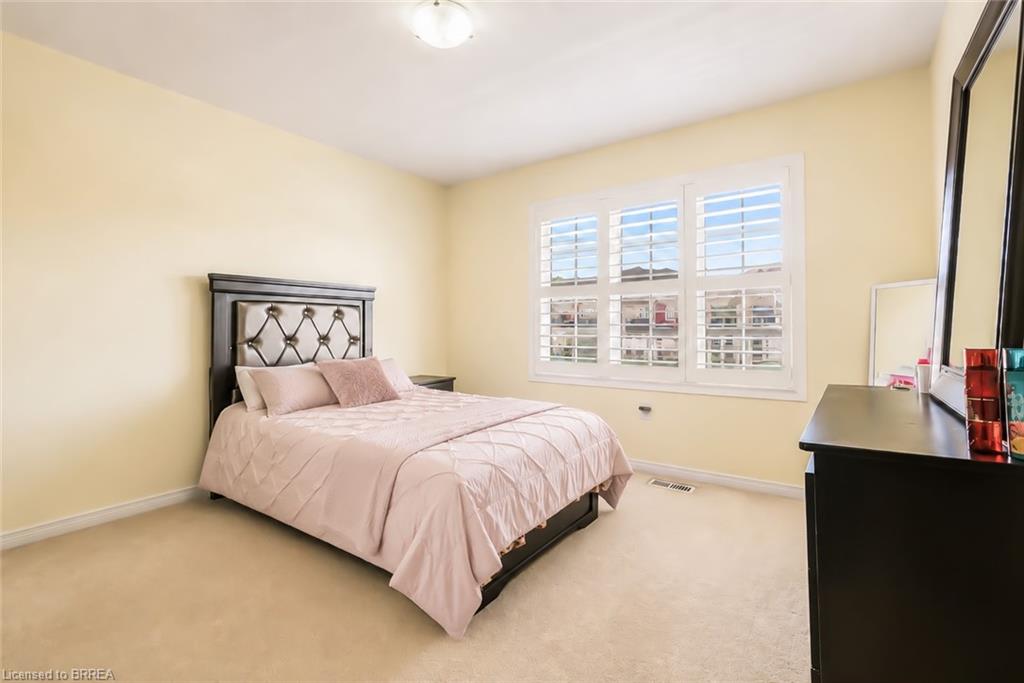 26 Pollard Street Property Photo 35