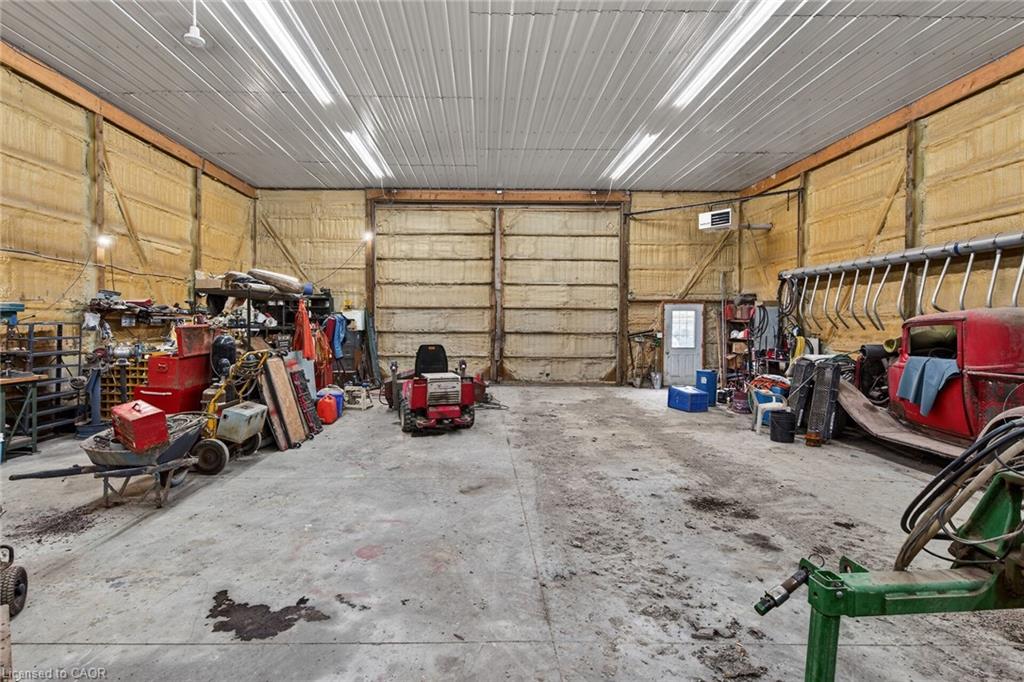 1054 Townline Road E Property Photo 31