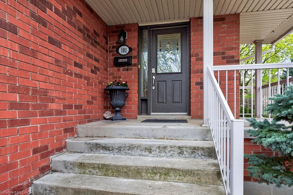 101-100 Beddoe Drive Property Photo 3