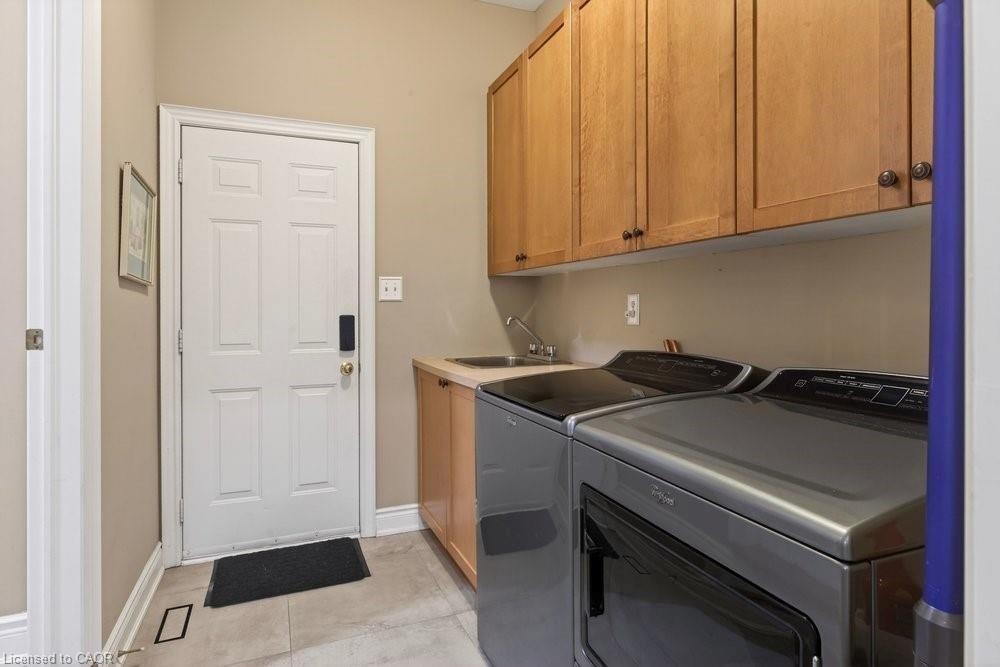 101-100 Beddoe Drive Property Photo 18