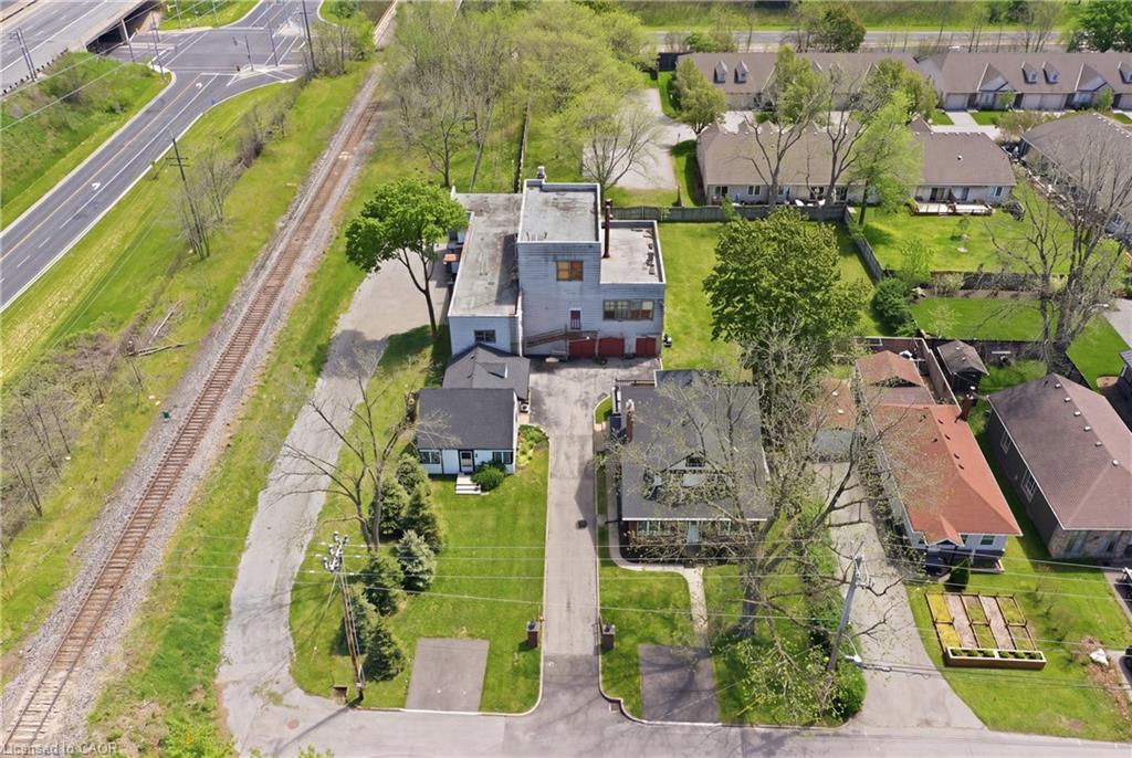 50-52 & 54 Park Road N Property Photo 1