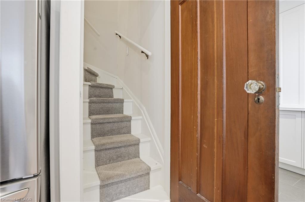 50-52 & 54 Park Road N Property Photo 21