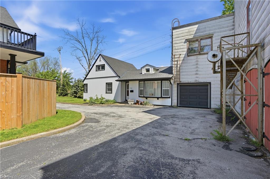 50-52 & 54 Park Road N Property Photo 29