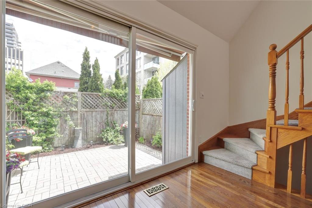 463 Blathwayte Lane Property Photo 16