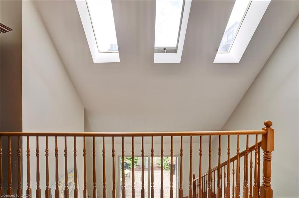 463 Blathwayte Lane Property Photo 28