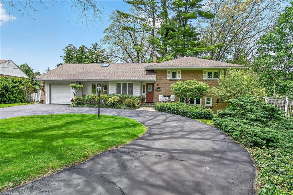 2 Summit Circle Property Photo 1