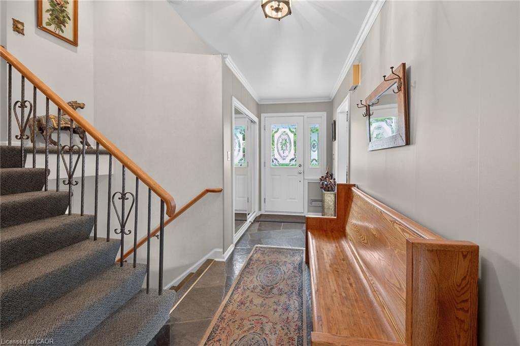 2 Summit Circle Property Photo 7