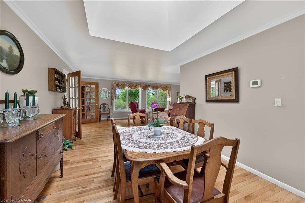 2 Summit Circle Property Photo 16