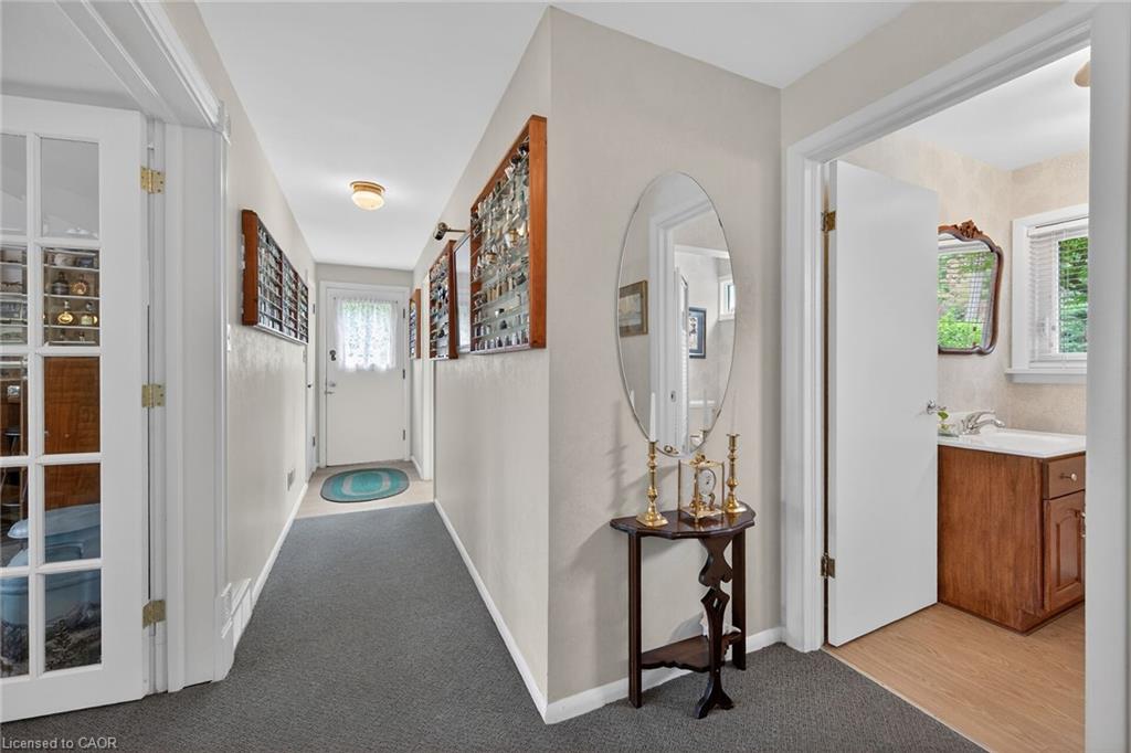 2 Summit Circle Property Photo 32