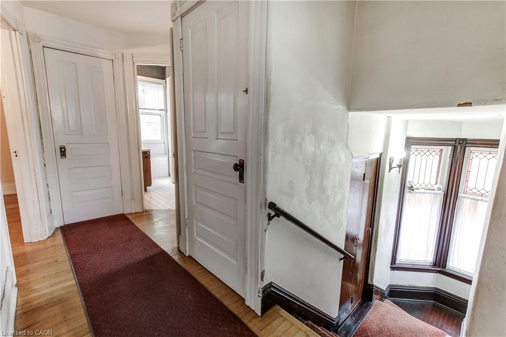 18 Fairleigh Crescent Property Photo 22