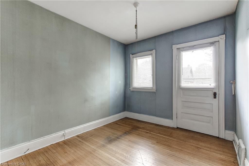 18 Fairleigh Crescent Property Photo 25