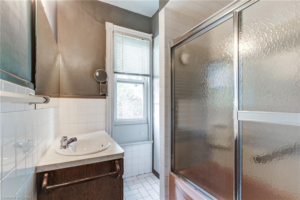 18 Fairleigh Crescent Property Photo 30