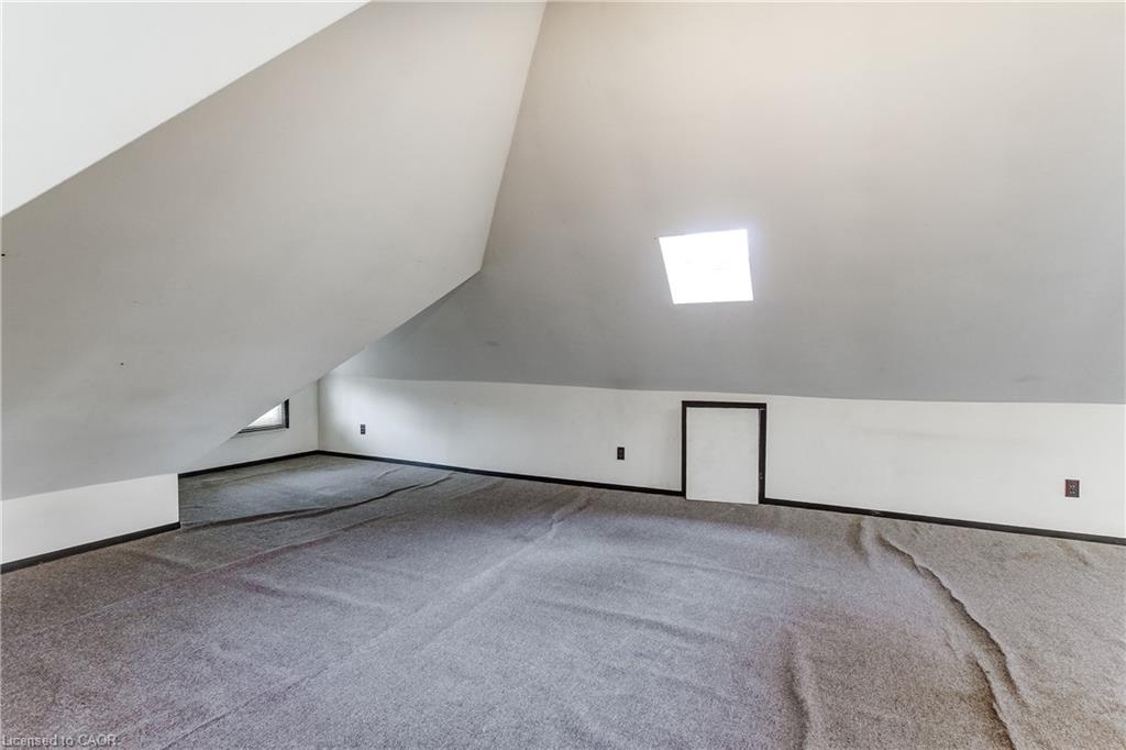 18 Fairleigh Crescent Property Photo 31