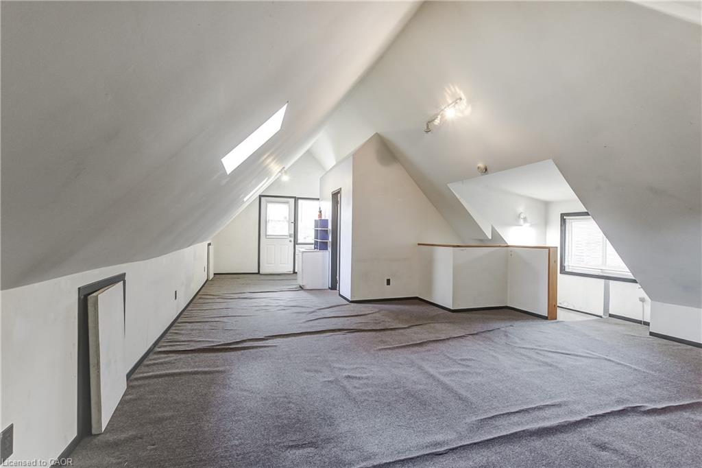 18 Fairleigh Crescent Property Photo 32