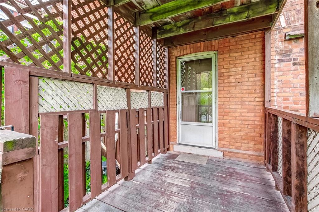 18 Fairleigh Crescent Property Photo 39