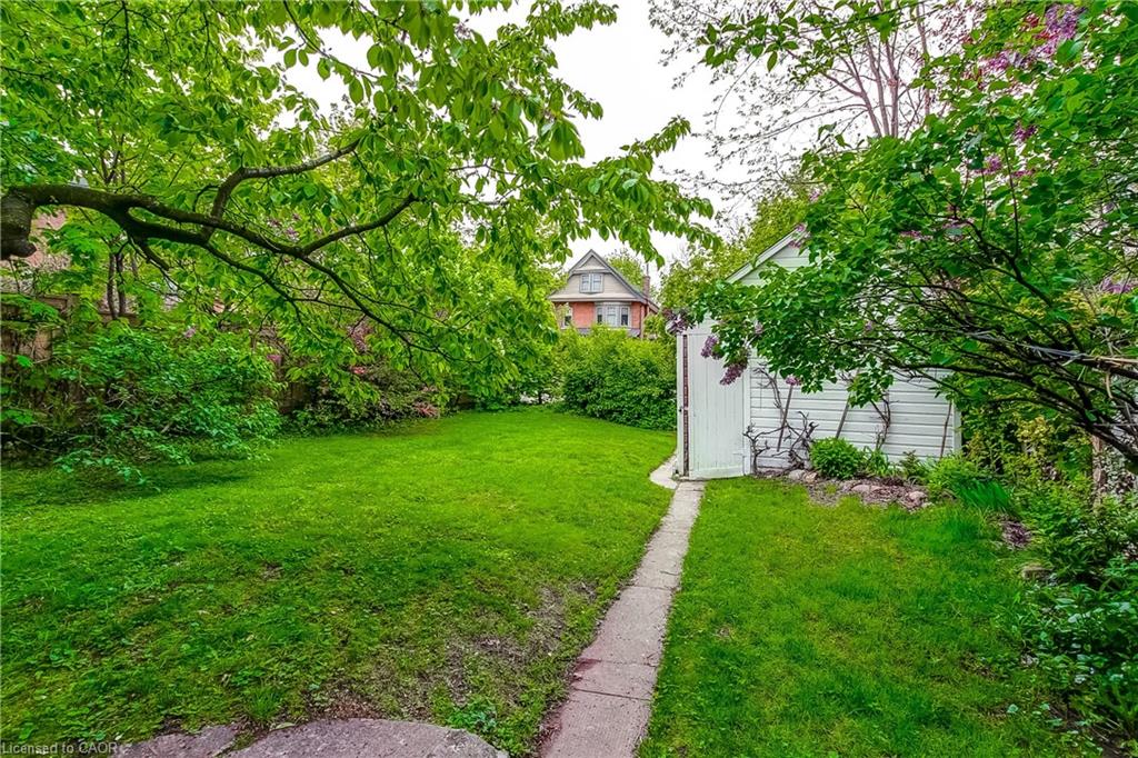 18 Fairleigh Crescent Property Photo 41